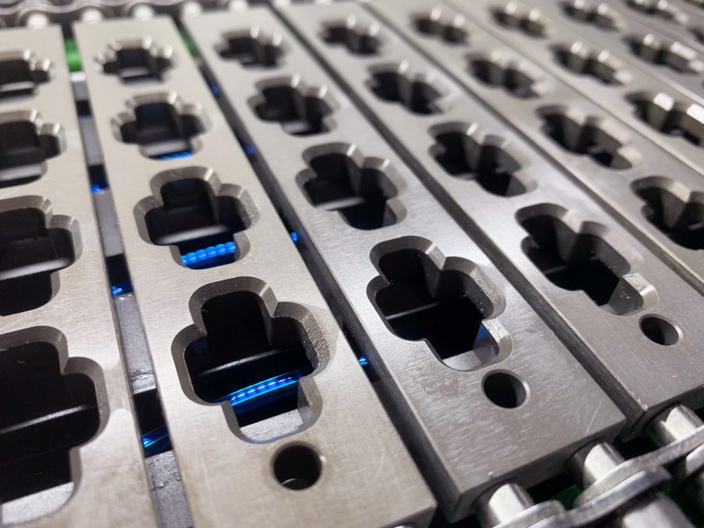 Automatic Capsule Liquid Filling Machine With Capsule Banding — image 5